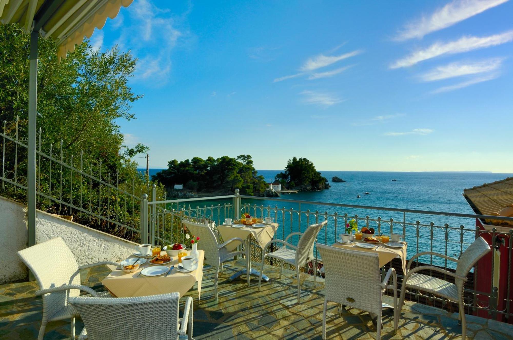 Acrothea Hotel Парга Екстериор снимка