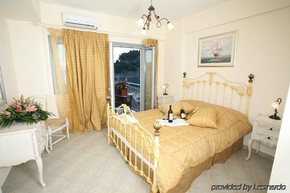 Acrothea Hotel Парга Стая снимка